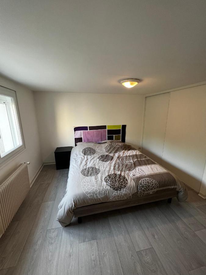 Appartement Avec Terrasse Et Garage 부르주 외부 사진